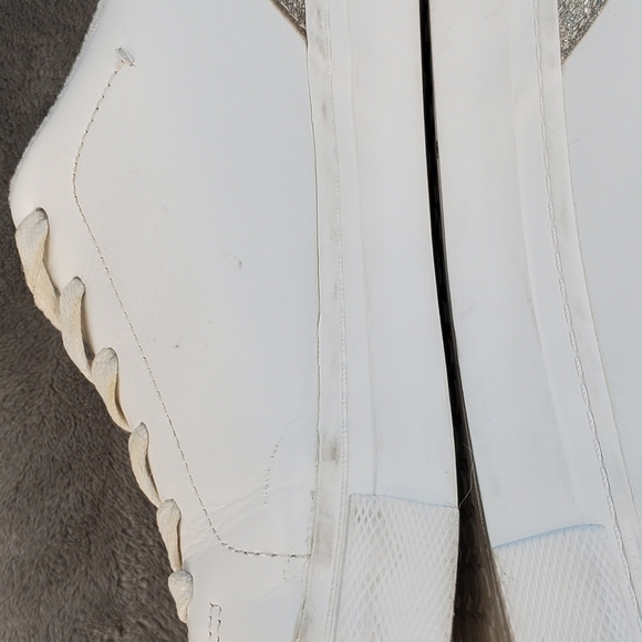 Tretorn white sneakers with gold sparkle heel 9.5 - Picture 10 of 11